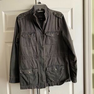 Levi’s Jean Jacket w/ Buttons and Zipper